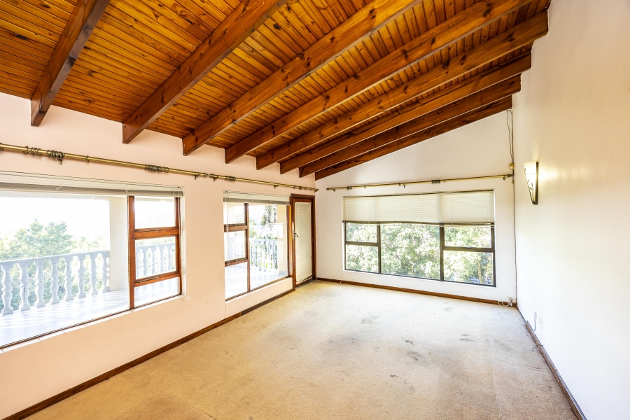 11 Bedroom Property for Sale in Gonubie North Eastern Cape